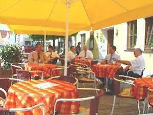 מלון Zur Krone בילנגריס