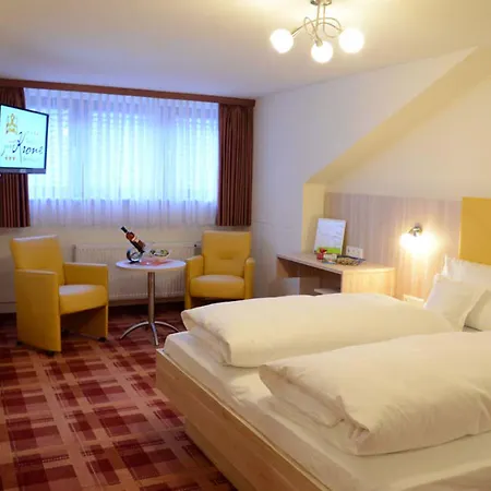 Zur Krone Hotel 3*
