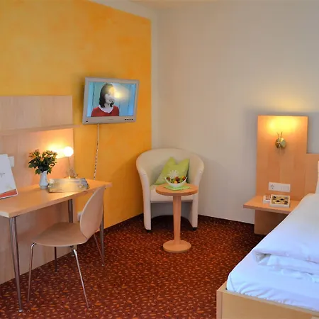 Hotel Zur Krone 3*