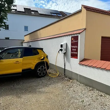 Zur Krone Hotel 3*
