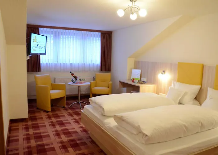 Zur Krone Hotel 3*