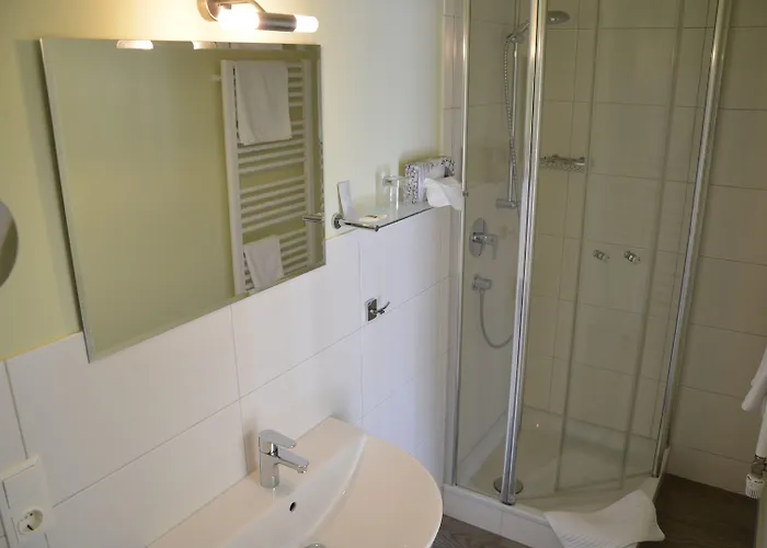 Zur Krone Hotel